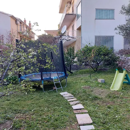 Oliva * Podgora